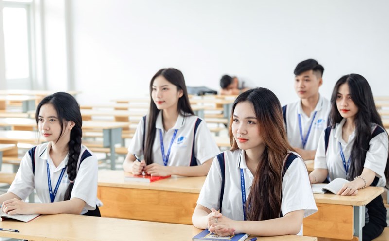 Thuê thám tử điều tra con cái bảo mật và uy tín 13 thu thappthong tin tuunha truiong